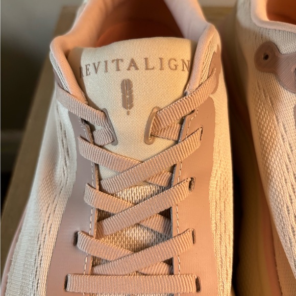 New Revitalign Orthotic Mesh Walking Sneakers- Gaia Size 11 - Picture 7 of 9